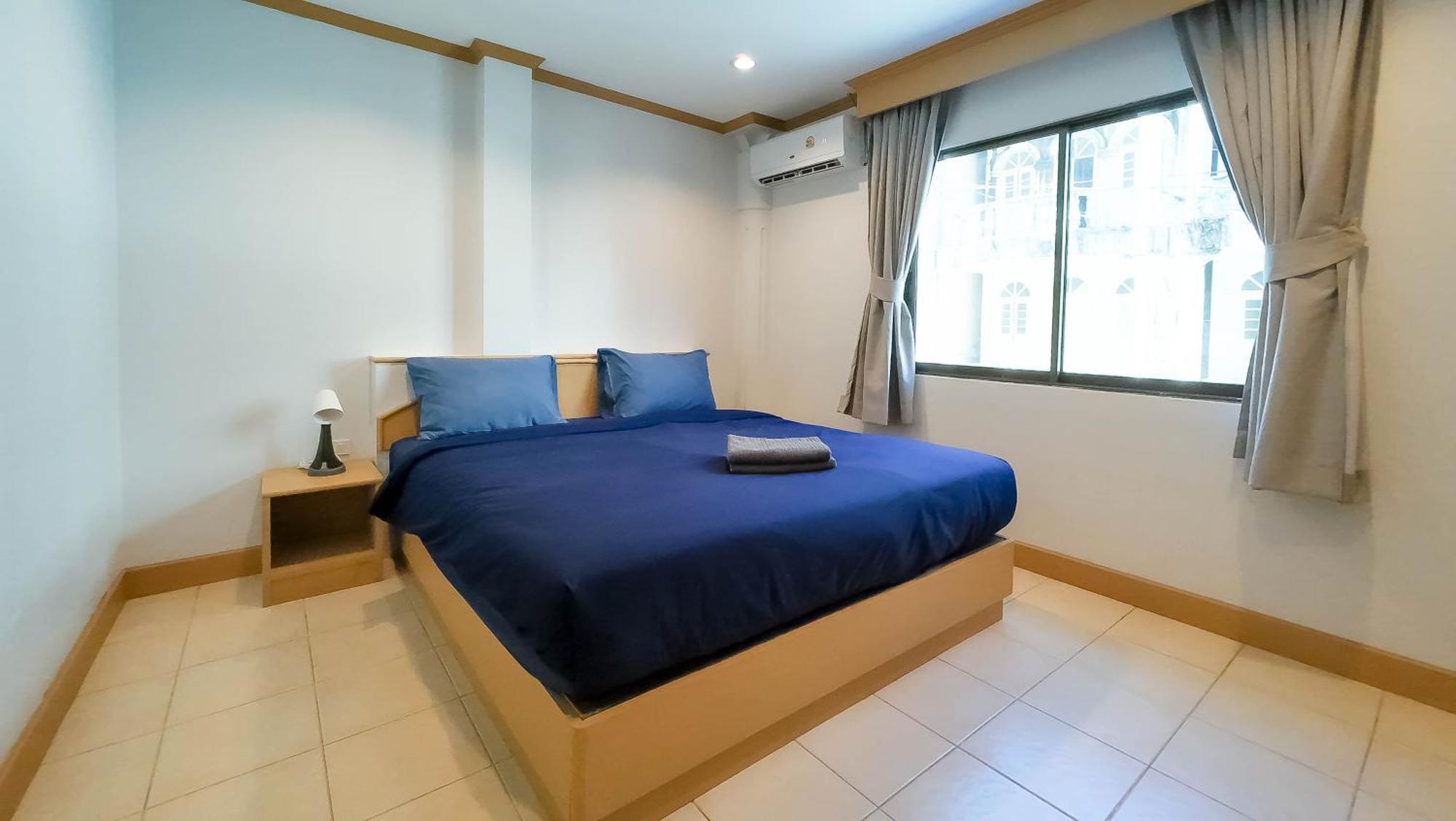Jb House Patong Hostel Bagian luar foto